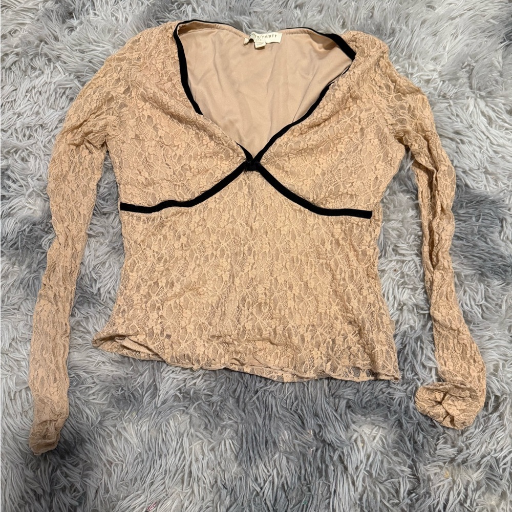 Elegant Lace V-Neck Blouse in Cream and Black